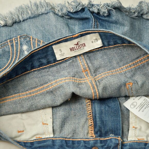 Hollister Distressed Shorty Jean Shorts Size 9 W29 - Picture 5 of 7